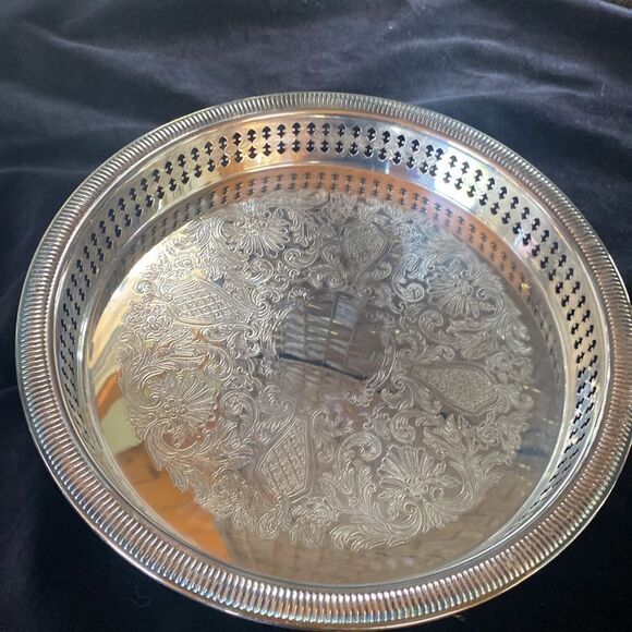 Set of 2 Newport by Gorham Silver plated 10” Serving  Trays Platters - Picture 3 of 16